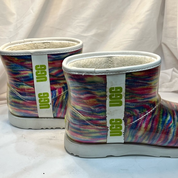 Ugg Women's Classic Clear Mini Pixelate Boot Shoes size 6 - Picture 10 of 12